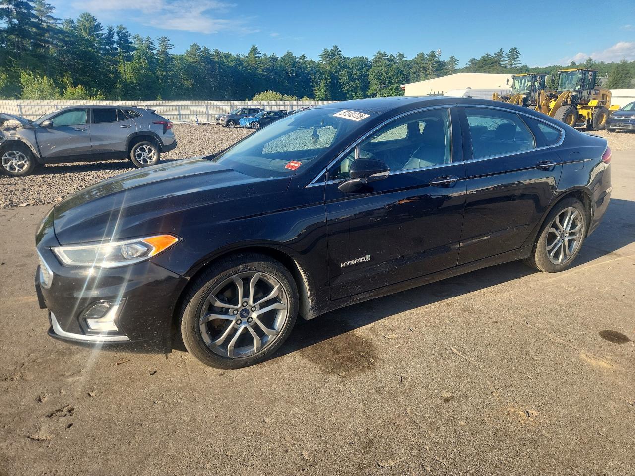 2019 FORD FUSION TITANIUM