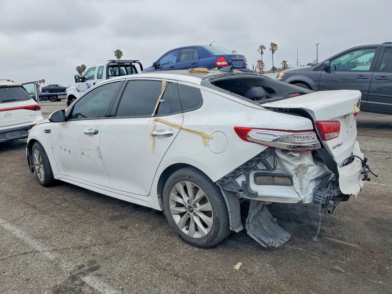 2017 KIA OPTIMA EX — снимка 2