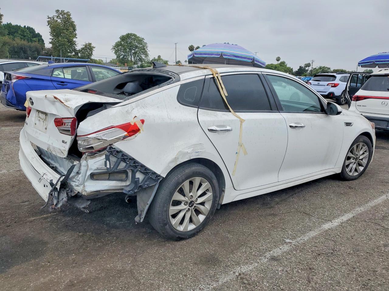 2017 KIA OPTIMA EX — снимка 3