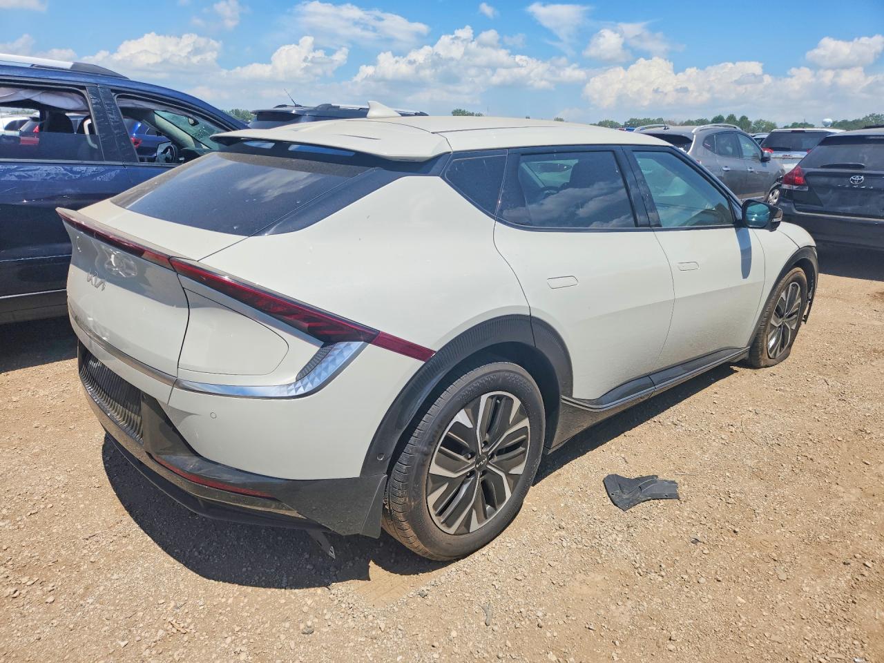 2022 KIA EV6 WIND — снимка 3