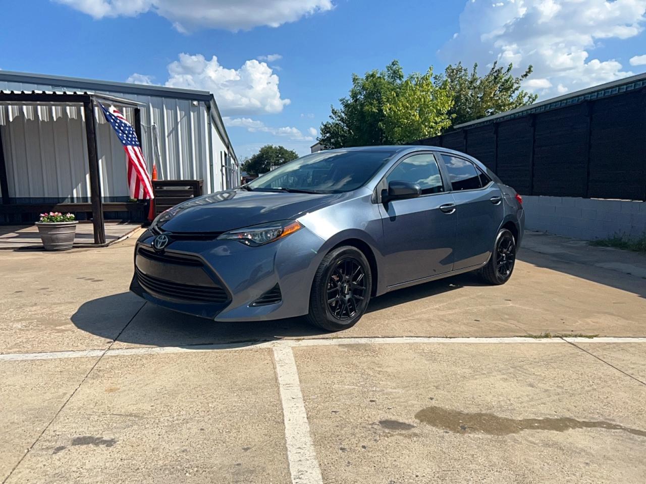 2017 TOYOTA COROLLA LE — снимка 2
