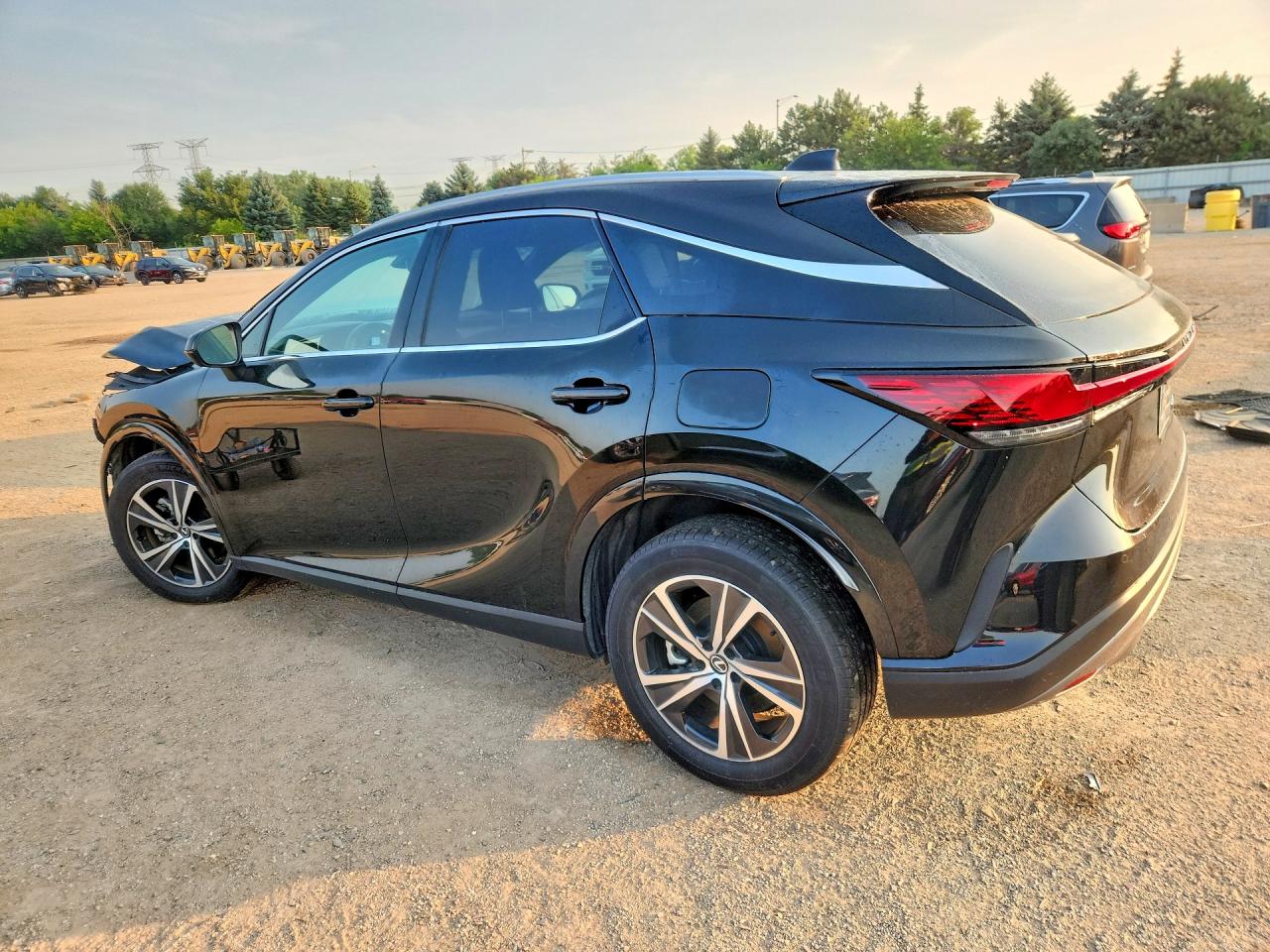 2025 LEXUS RX 350 PREMIUM — снимка 2