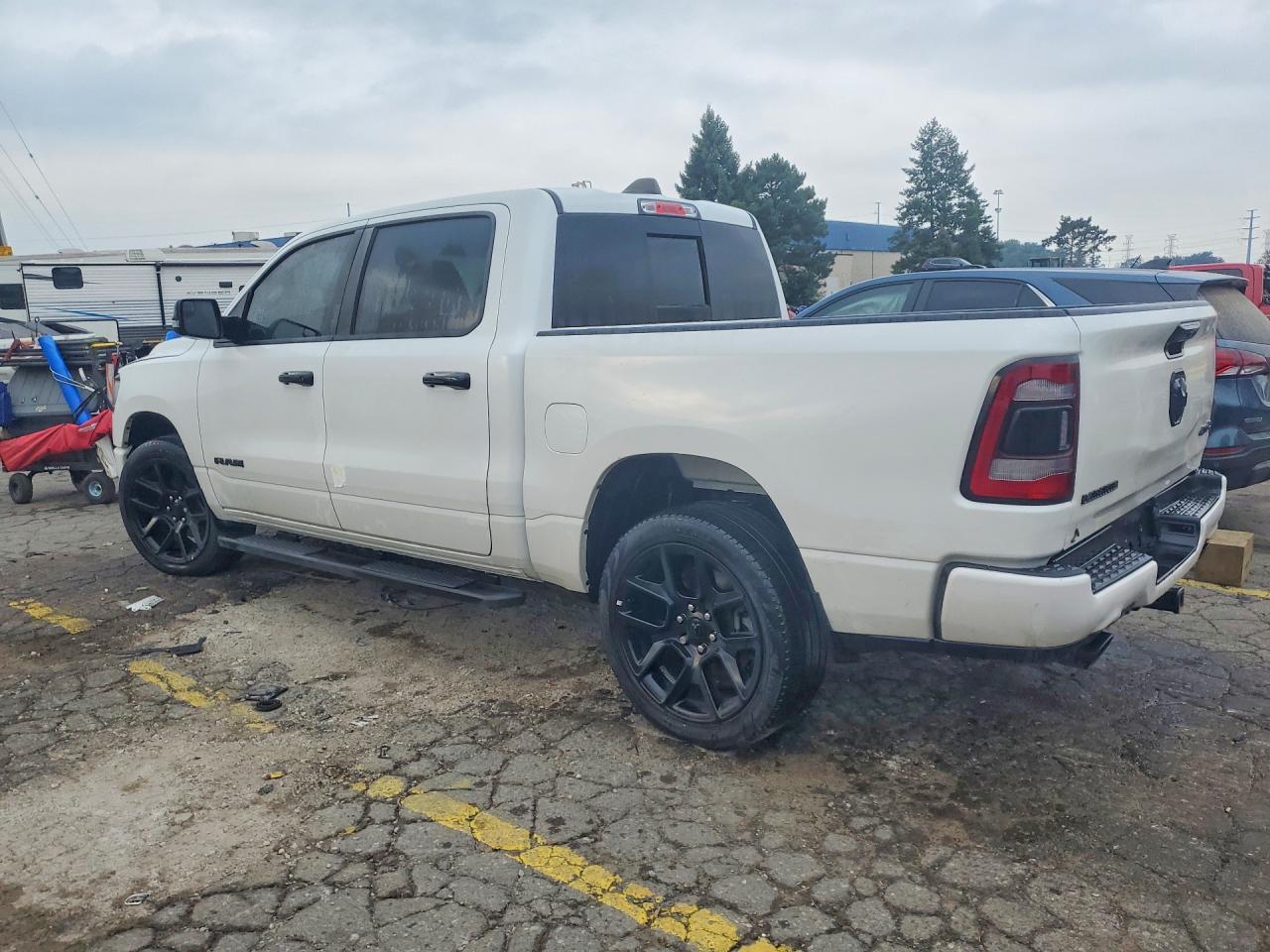 2024 RAM 1500 LARAMIE — снимка 2