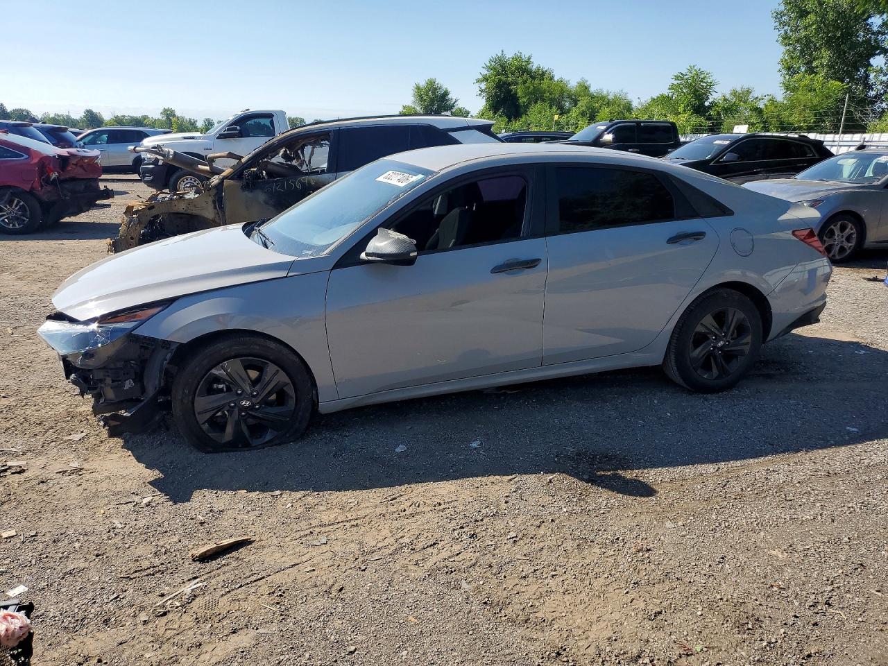 2022 HYUNDAI ELANTRA SEL