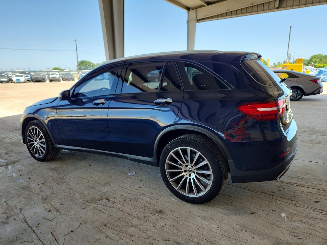 2018 MERCEDES-BENZ GLC 43 4MATIC AMG — снимка 2