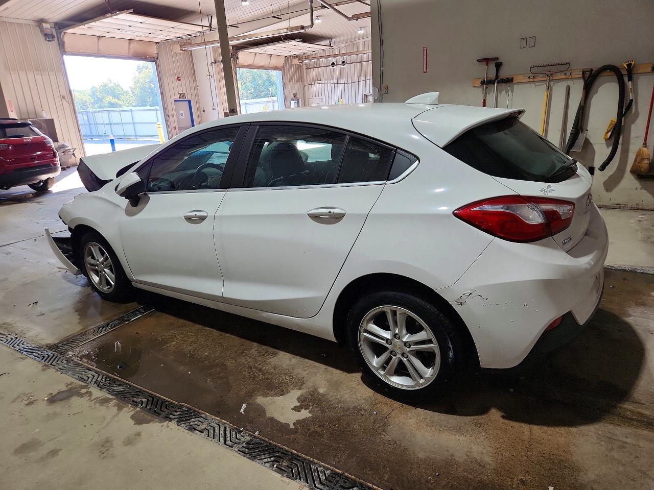 2018 CHEVROLET CRUZE LT — снимка 2