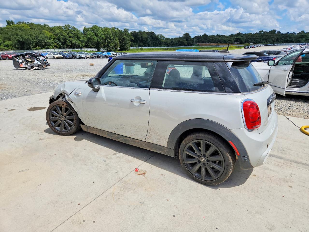 2017 MINI COOPER S — снимка 2