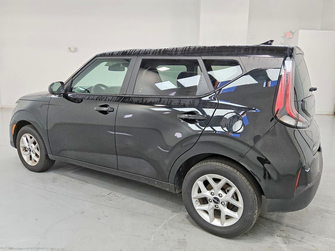 2025 KIA SOUL LX — снимка 2