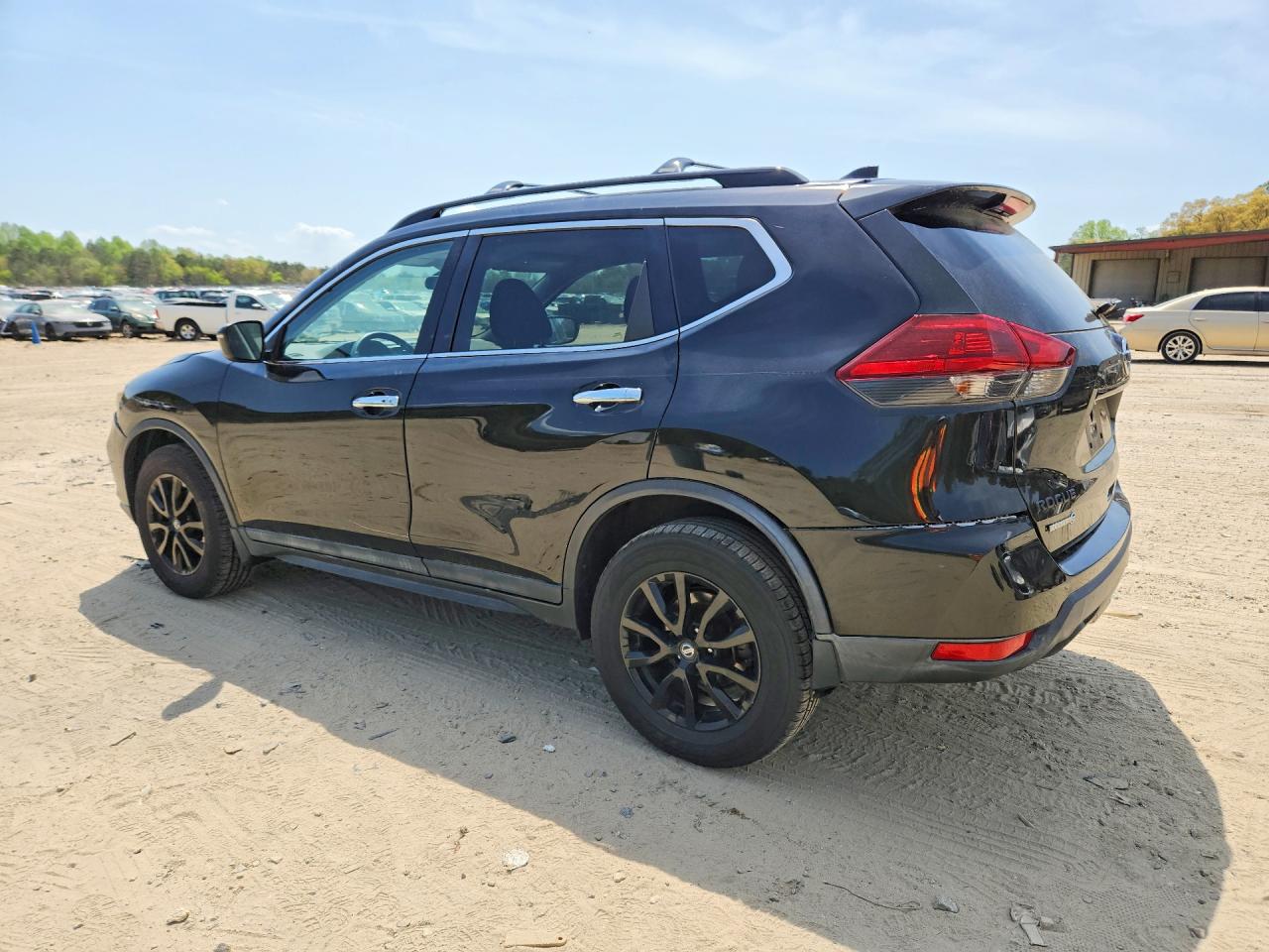 2018 NISSAN ROGUE SV — снимка 2