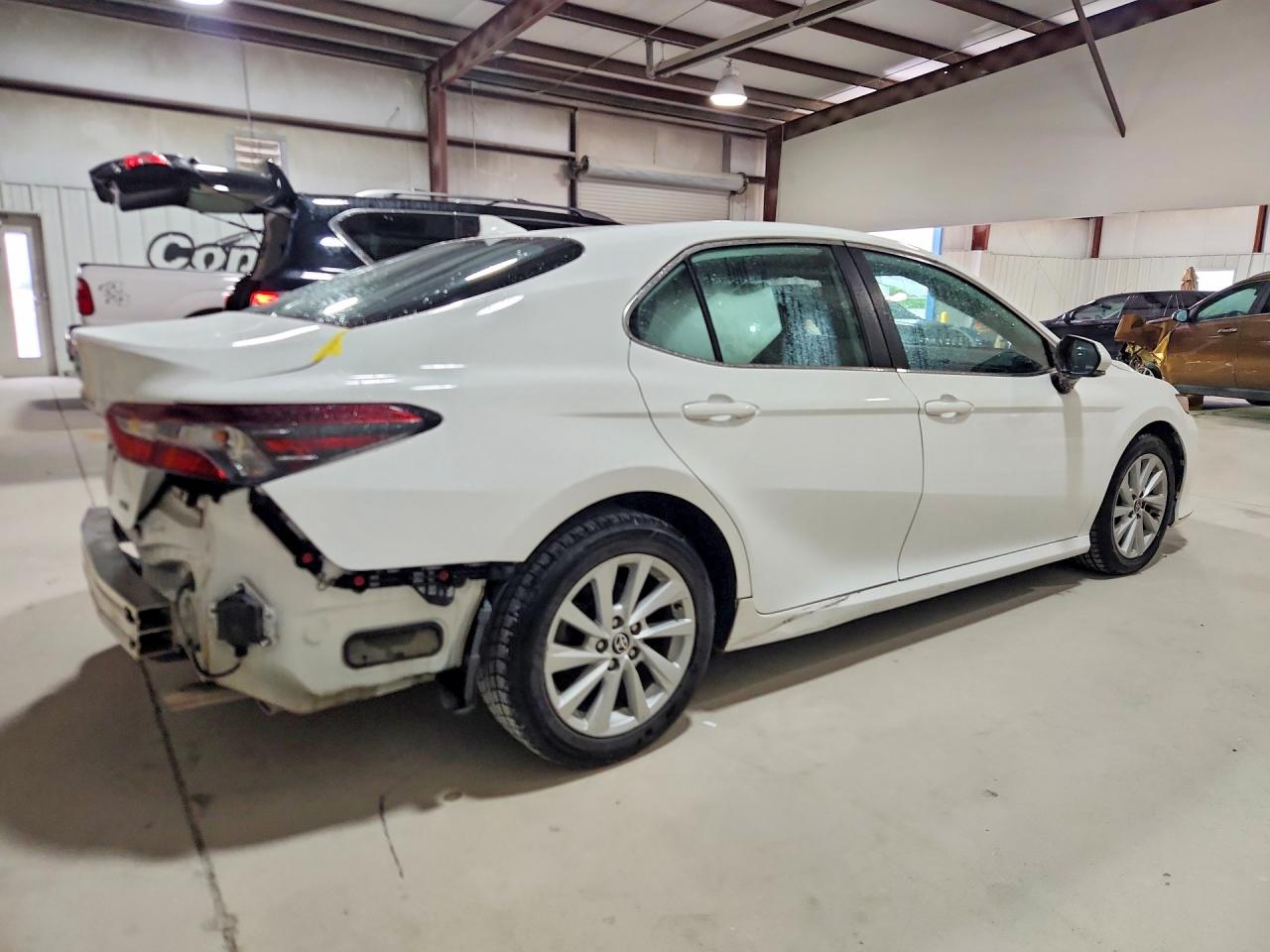 2023 TOYOTA CAMRY LE — снимка 3