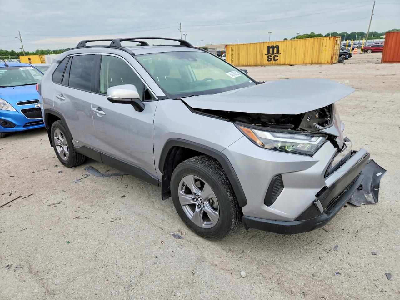2022 TOYOTA RAV4 XLE — снимка 4
