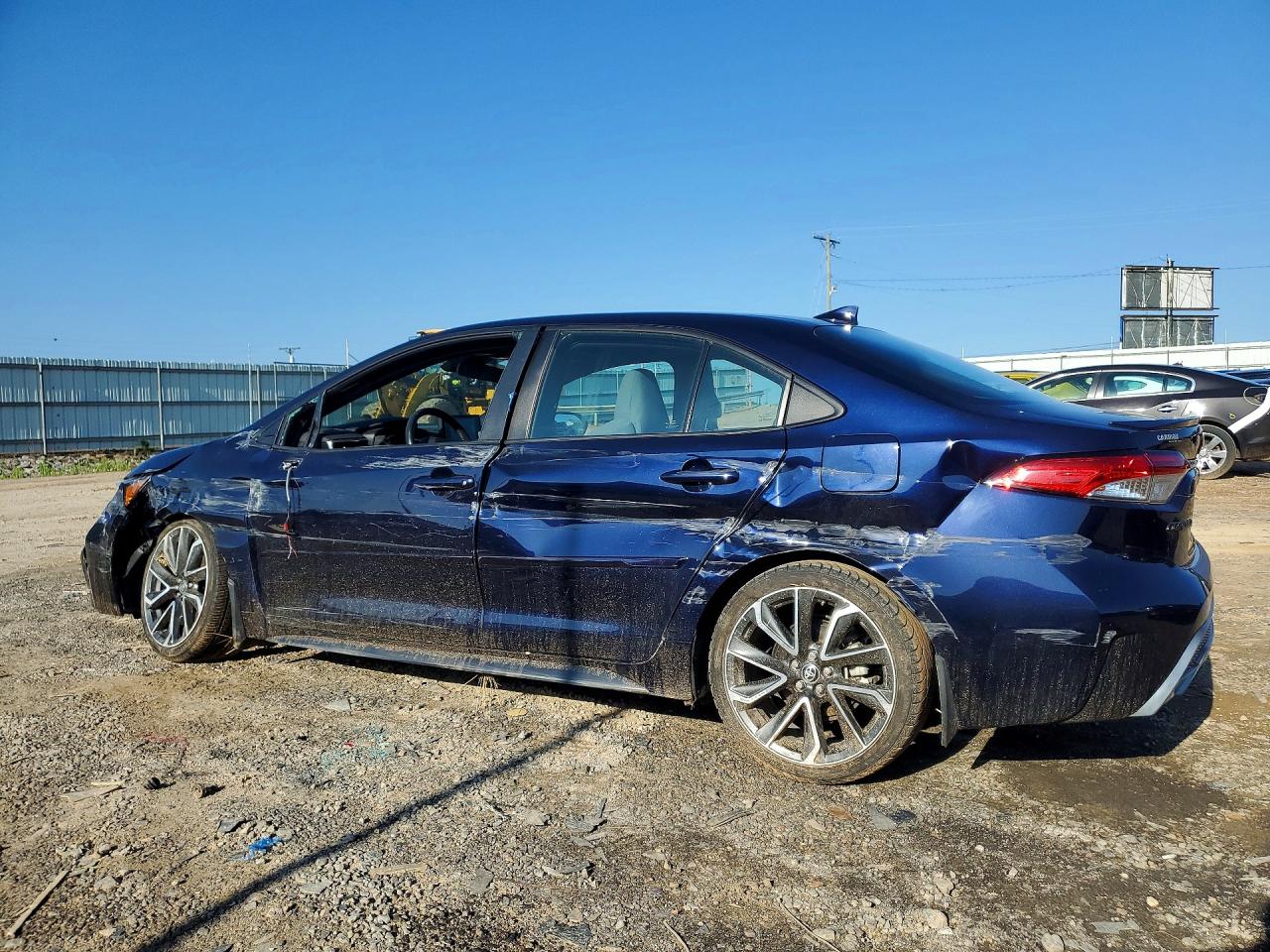 2022 TOYOTA COROLLA SE — снимка 2