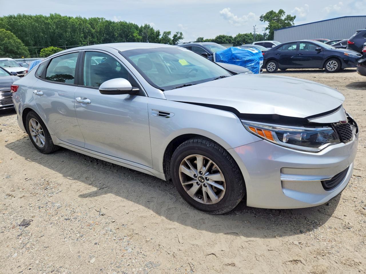 2017 KIA OPTIMA LX — снимка 4
