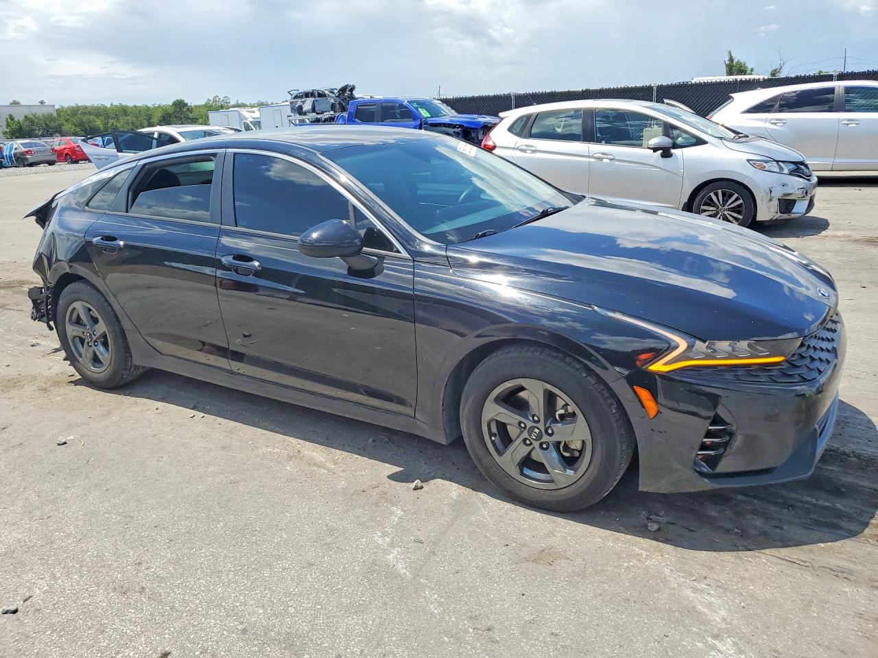 2021 KIA K5 LXS — снимка 4