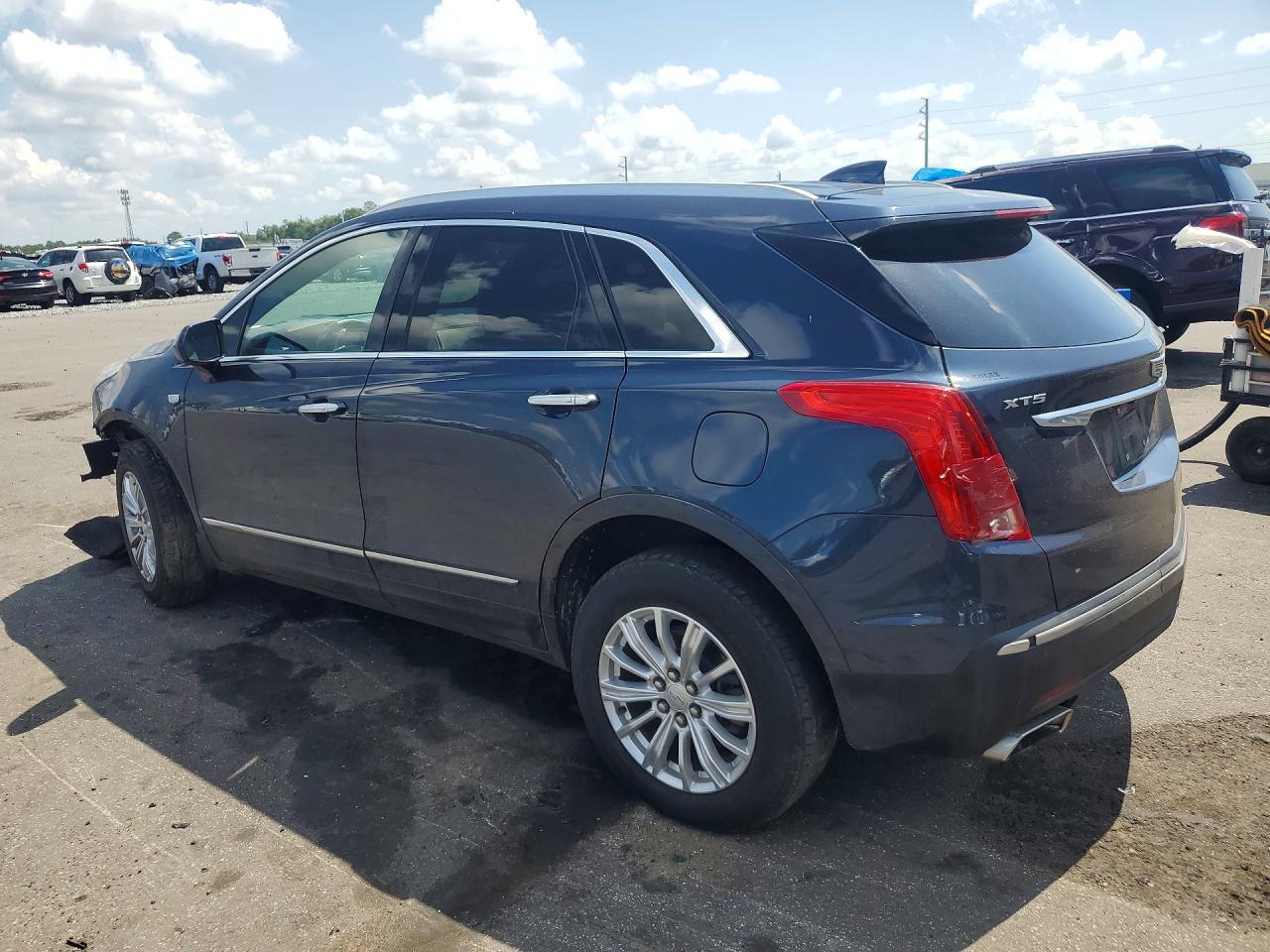 2019 CADILLAC XT5 — снимка 2