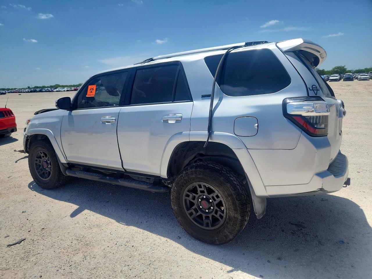 2020 TOYOTA 4RUNNER SR5 PREMIUM — снимка 2