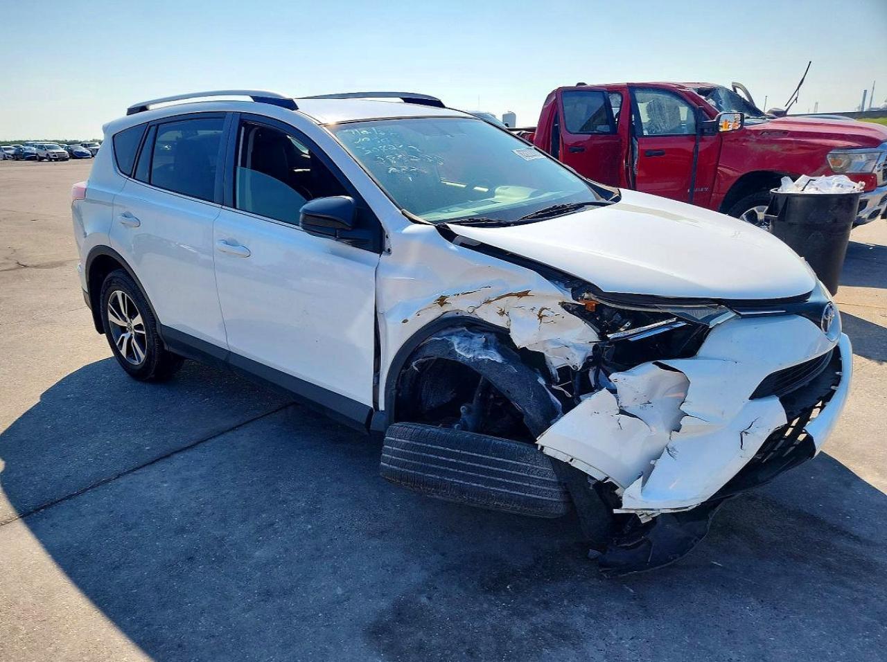 2016 TOYOTA RAV4 LE — снимка 4