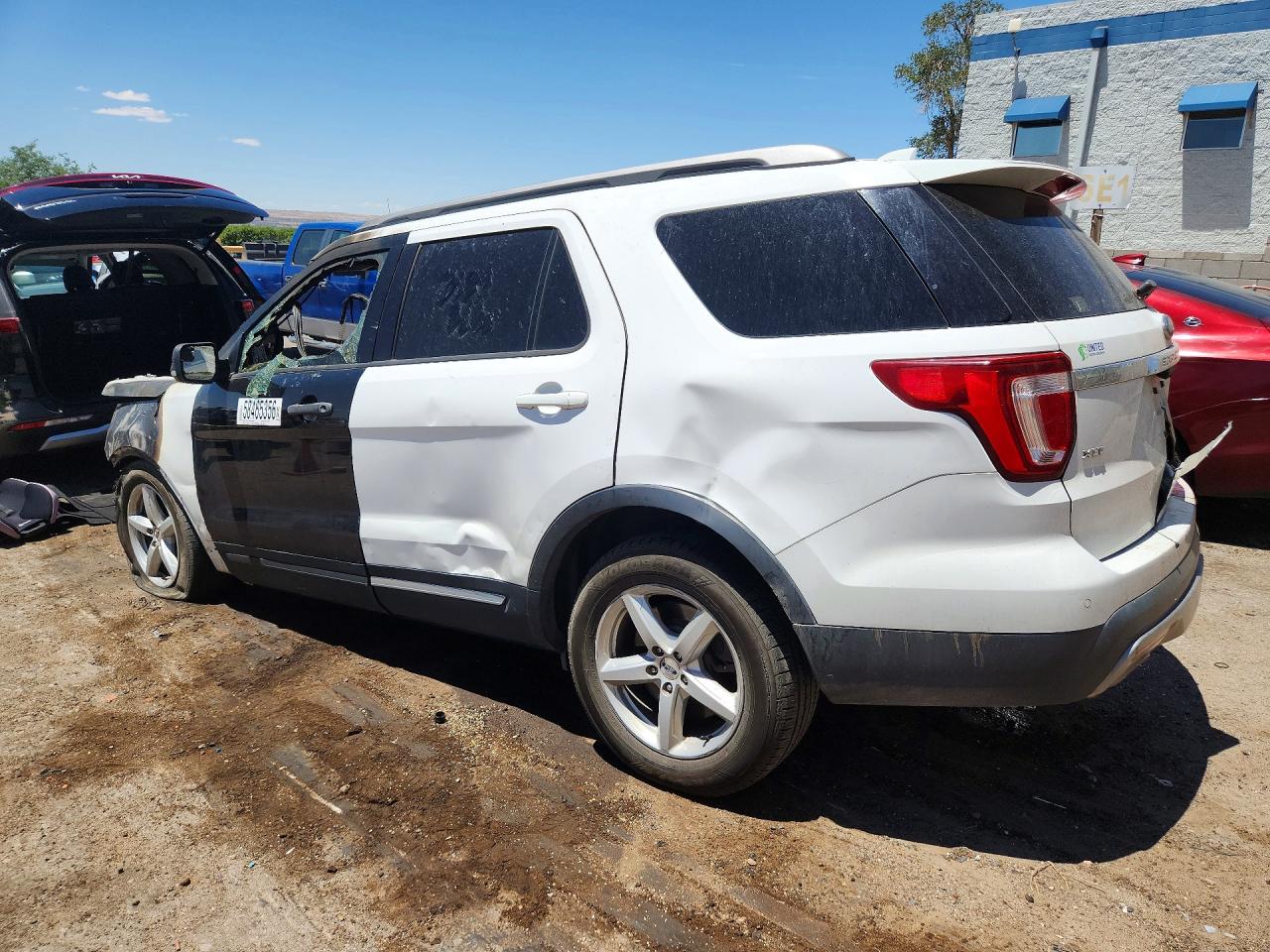 2016 FORD EXPLORER XLT — снимка 2
