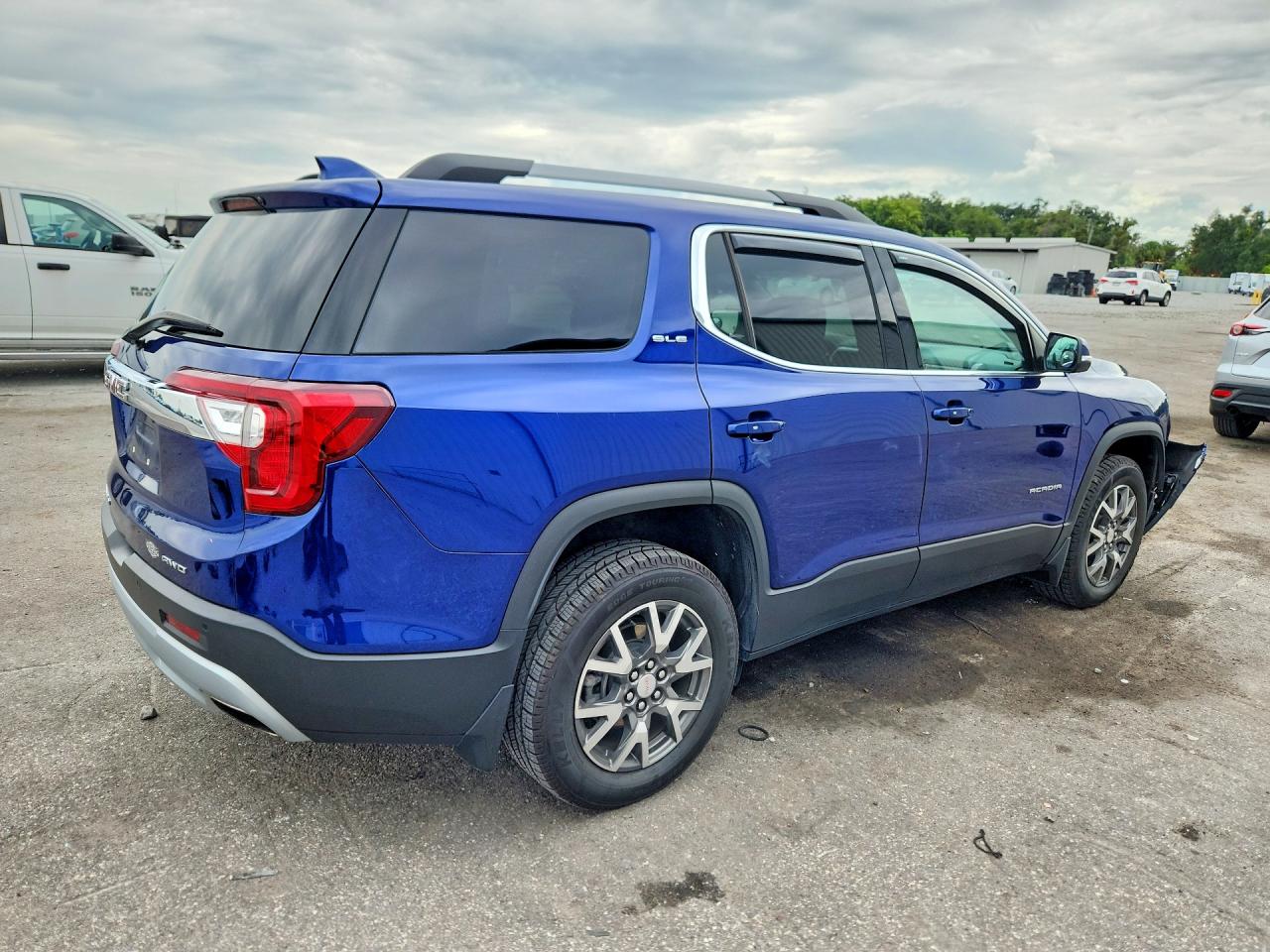 2023 GMC ACADIA SLE — снимка 3