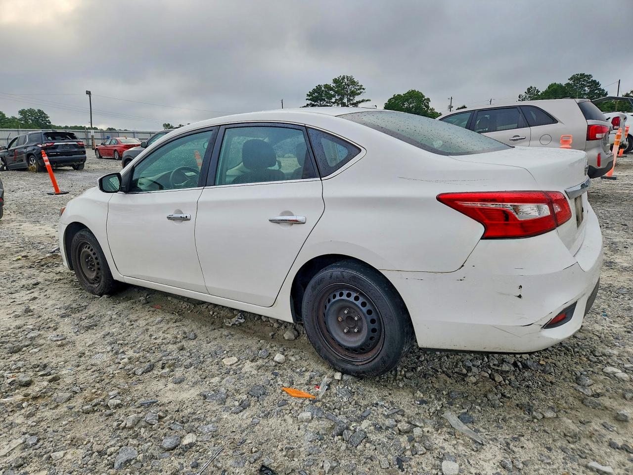 2017 NISSAN SENTRA SV — снимка 2