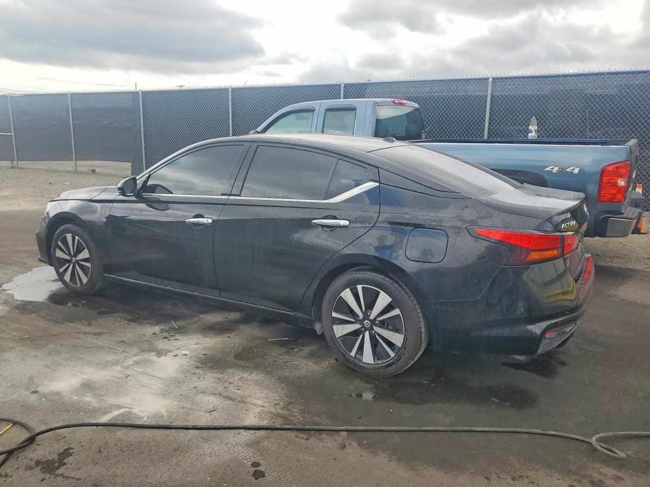2019 NISSAN ALTIMA SL — снимка 2