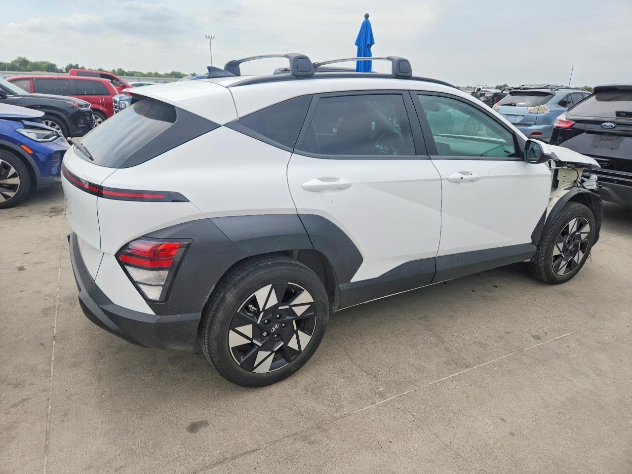 2025 HYUNDAI KONA SEL — снимка 3
