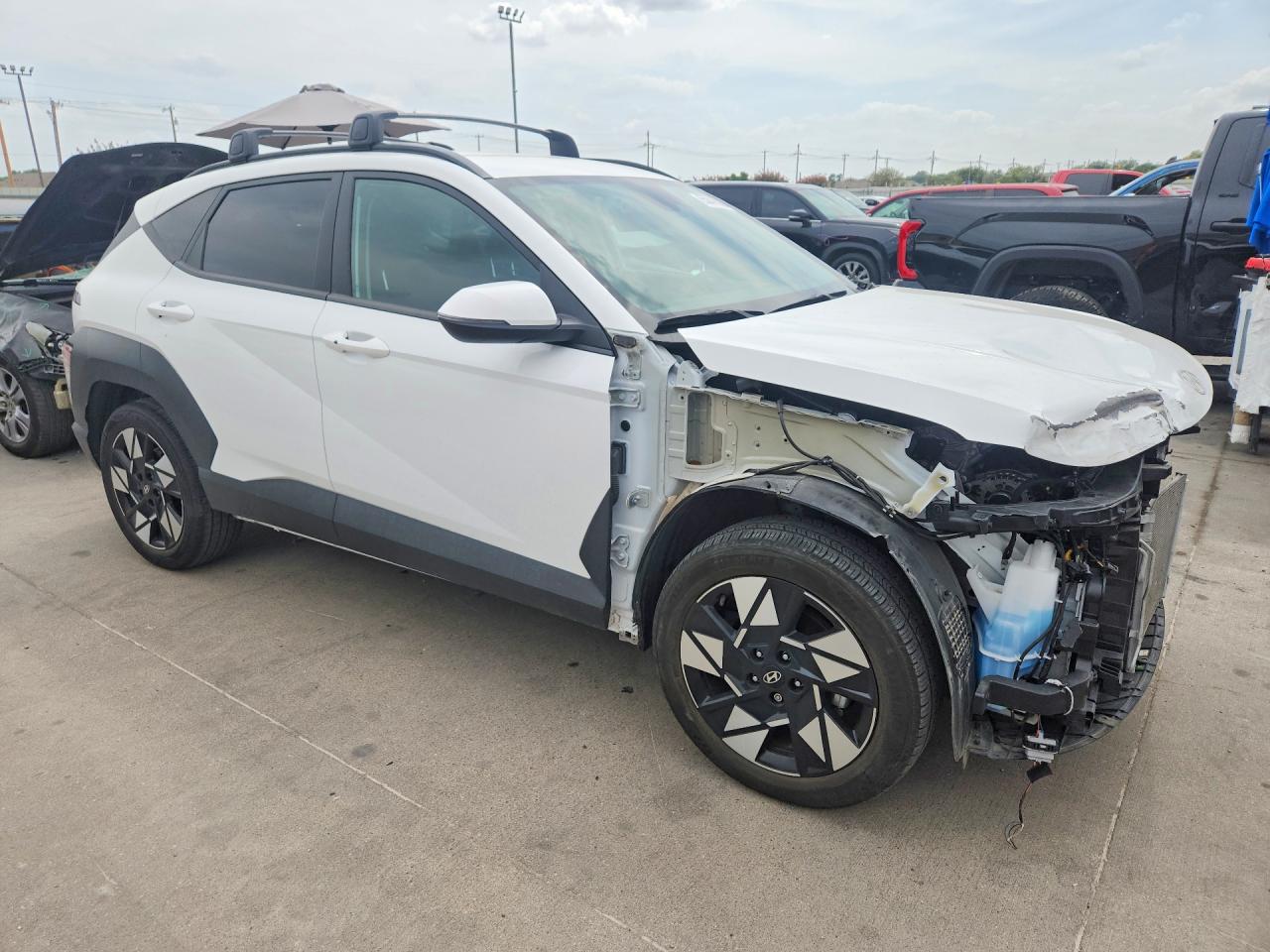 2025 HYUNDAI KONA SEL — снимка 4