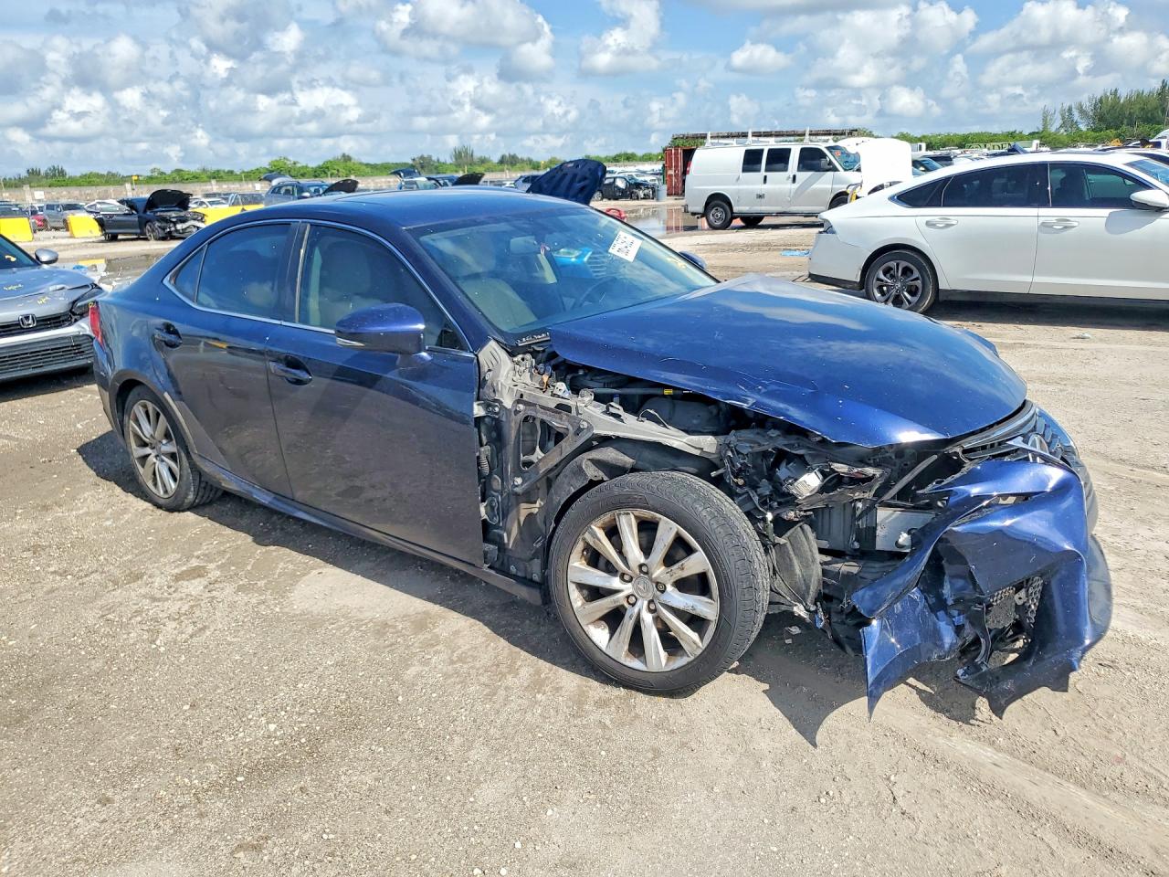 2014 LEXUS IS 250 — снимка 4