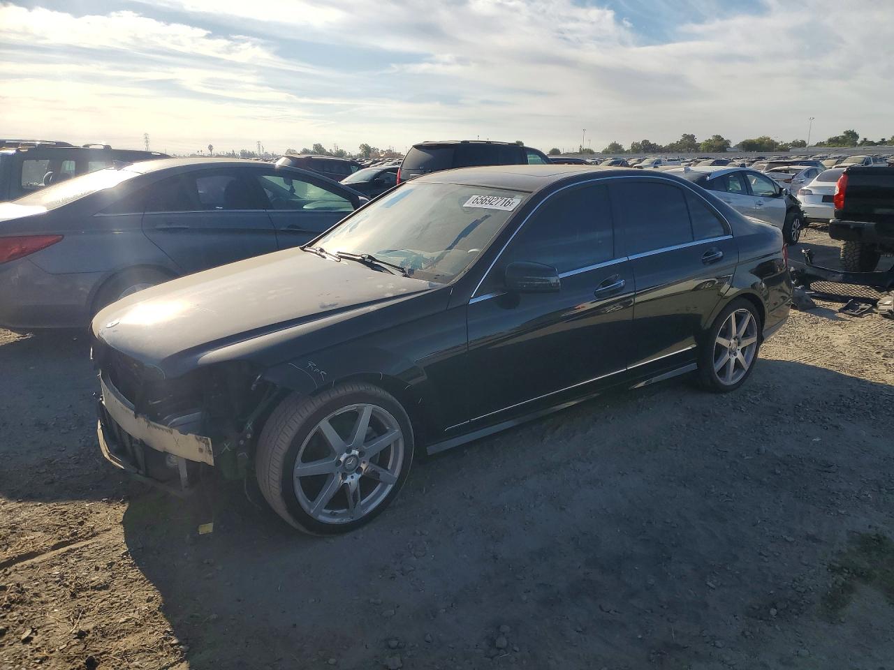 2014 MERCEDES-BENZ C 250