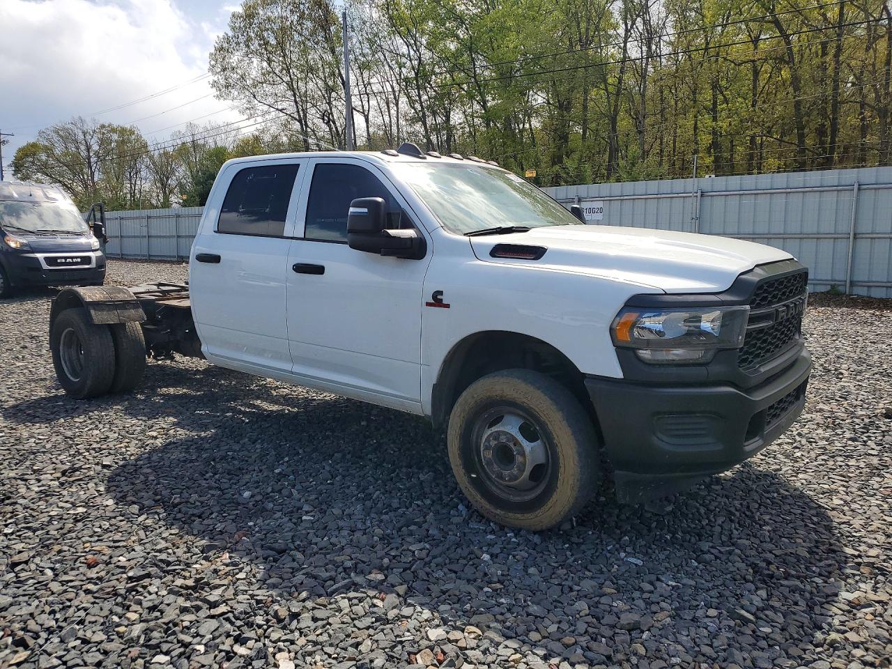 2024 RAM 3500 — снимка 4