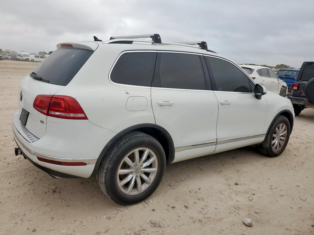 2016 VOLKSWAGEN TOUAREG SPORT — снимка 3