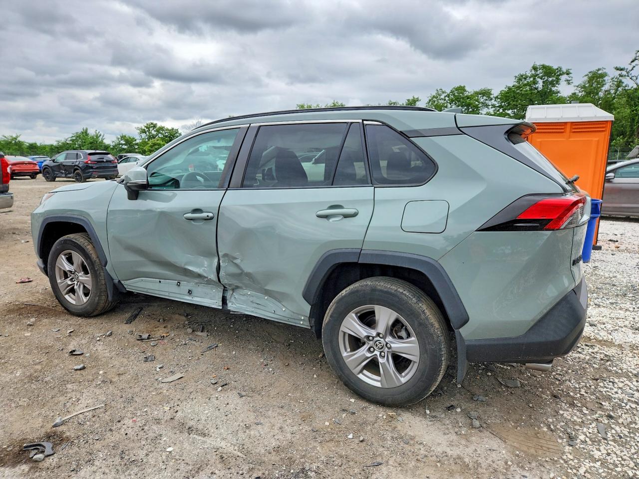 2022 TOYOTA RAV4 — снимка 2