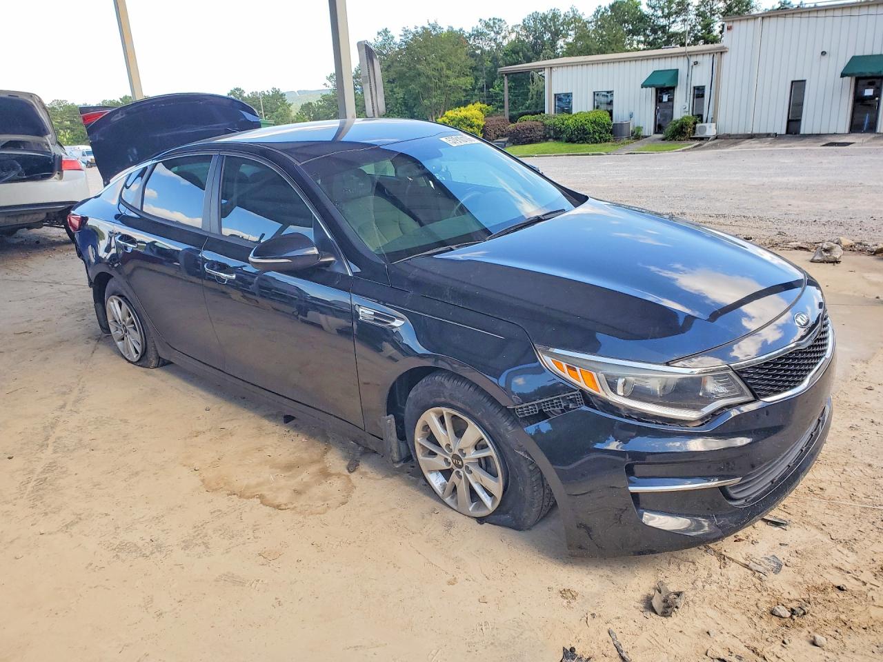 2017 KIA OPTIMA LX — снимка 4