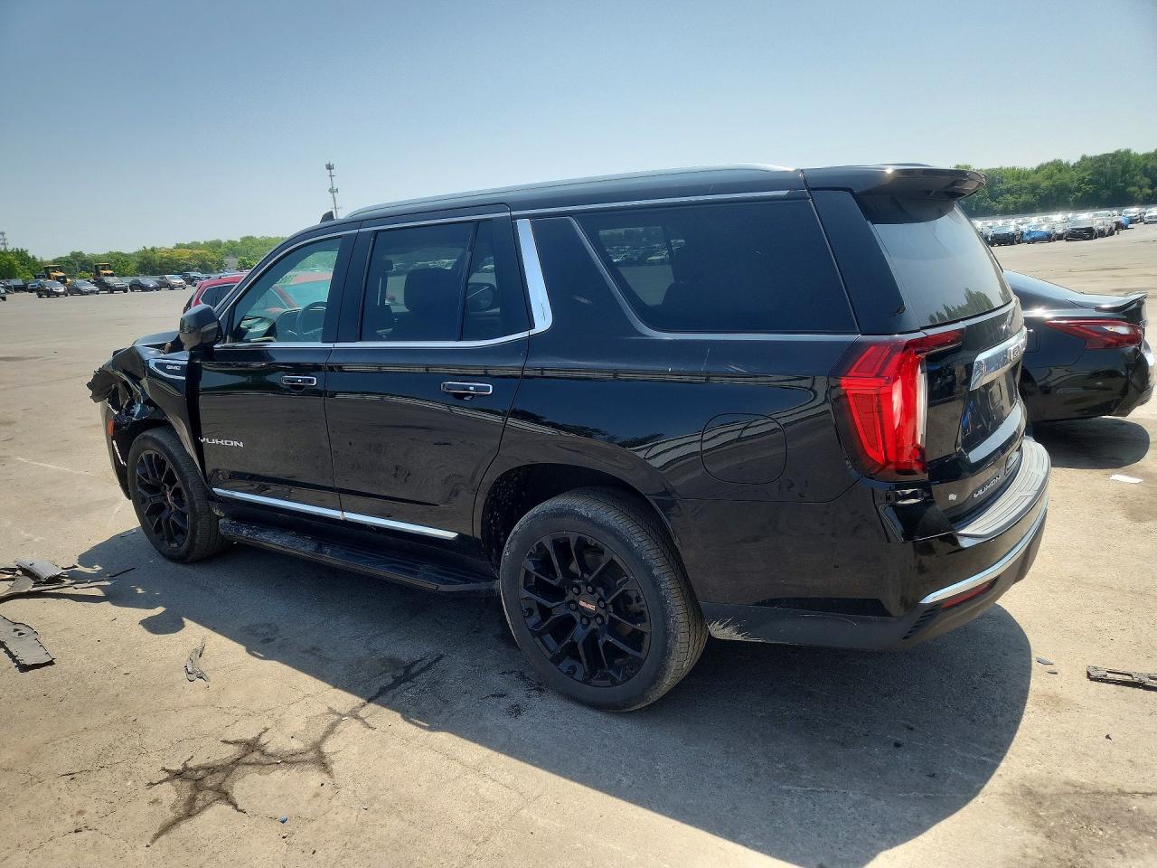 2021 GMC YUKON SLT — снимка 2