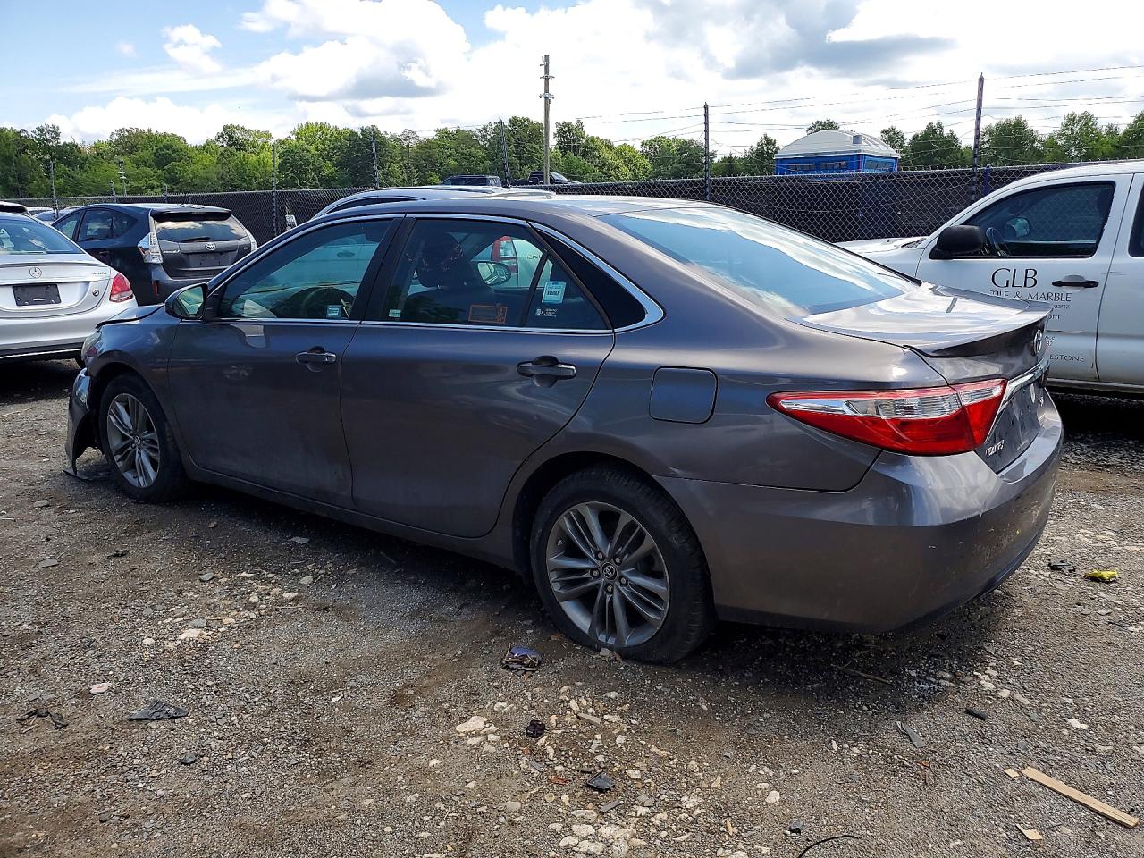 2016 TOYOTA CAMRY SE — снимка 2