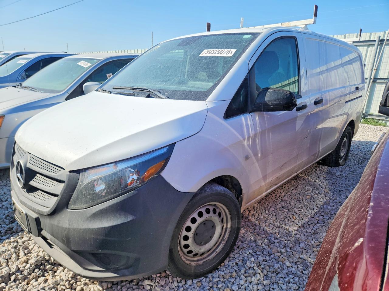 2019 MERCEDES-BENZ METRIS