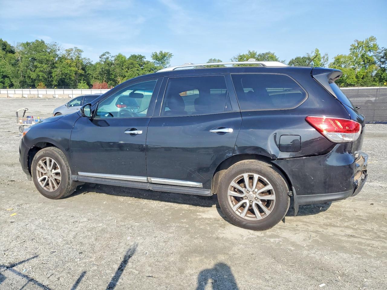 2015 NISSAN PATHFINDER SL — снимка 2