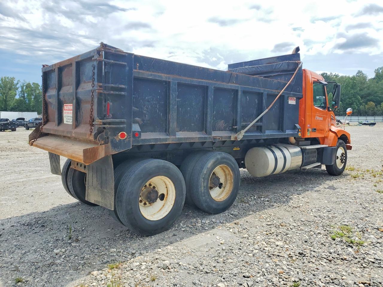 2014 VOLVO VHD — снимка 3
