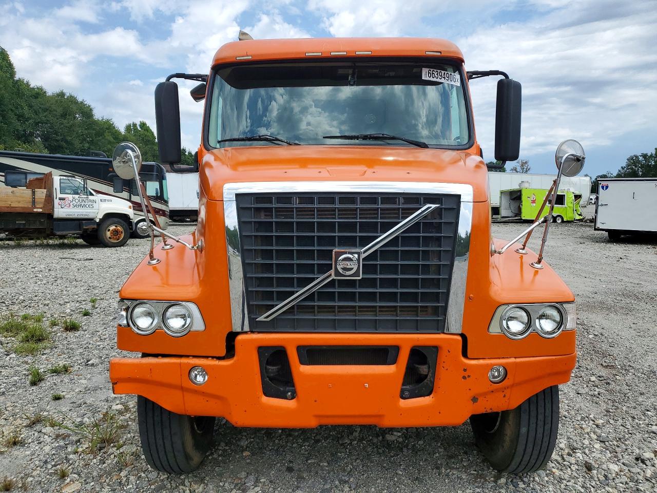 2014 VOLVO VHD — снимка 5