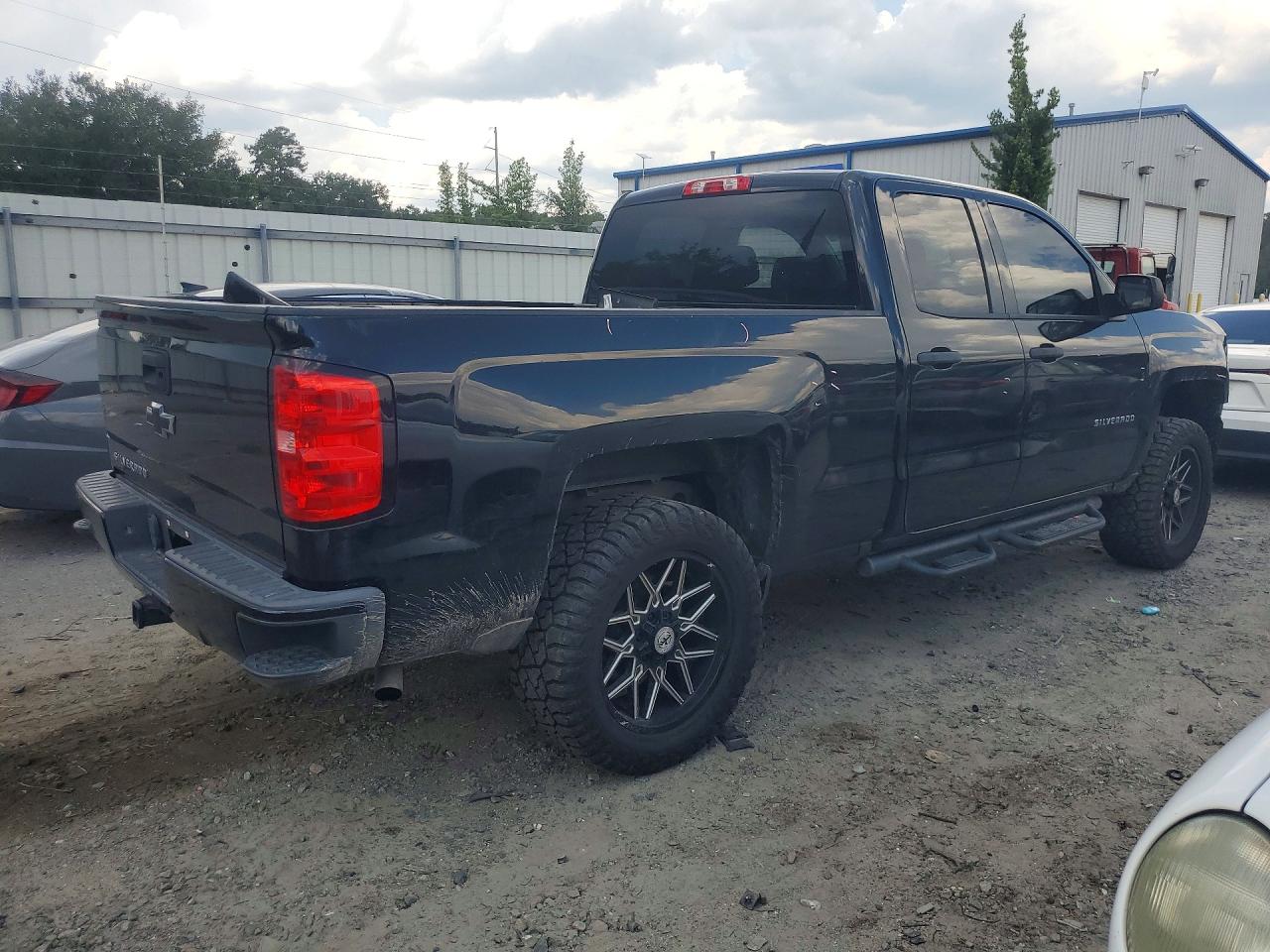 2017 CHEVROLET SILVERADO C1500 CUSTOM — снимка 3