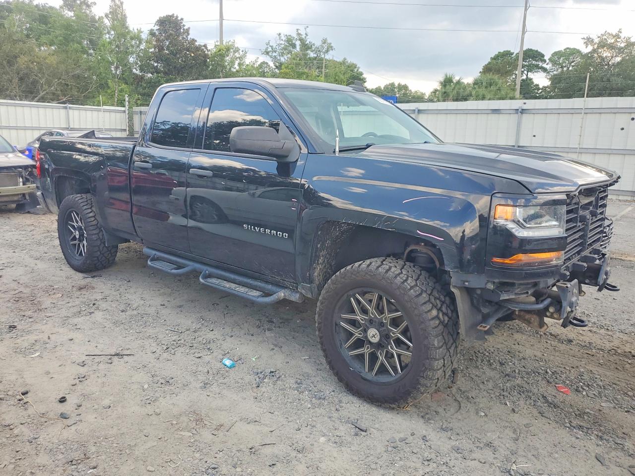 2017 CHEVROLET SILVERADO C1500 CUSTOM — снимка 4