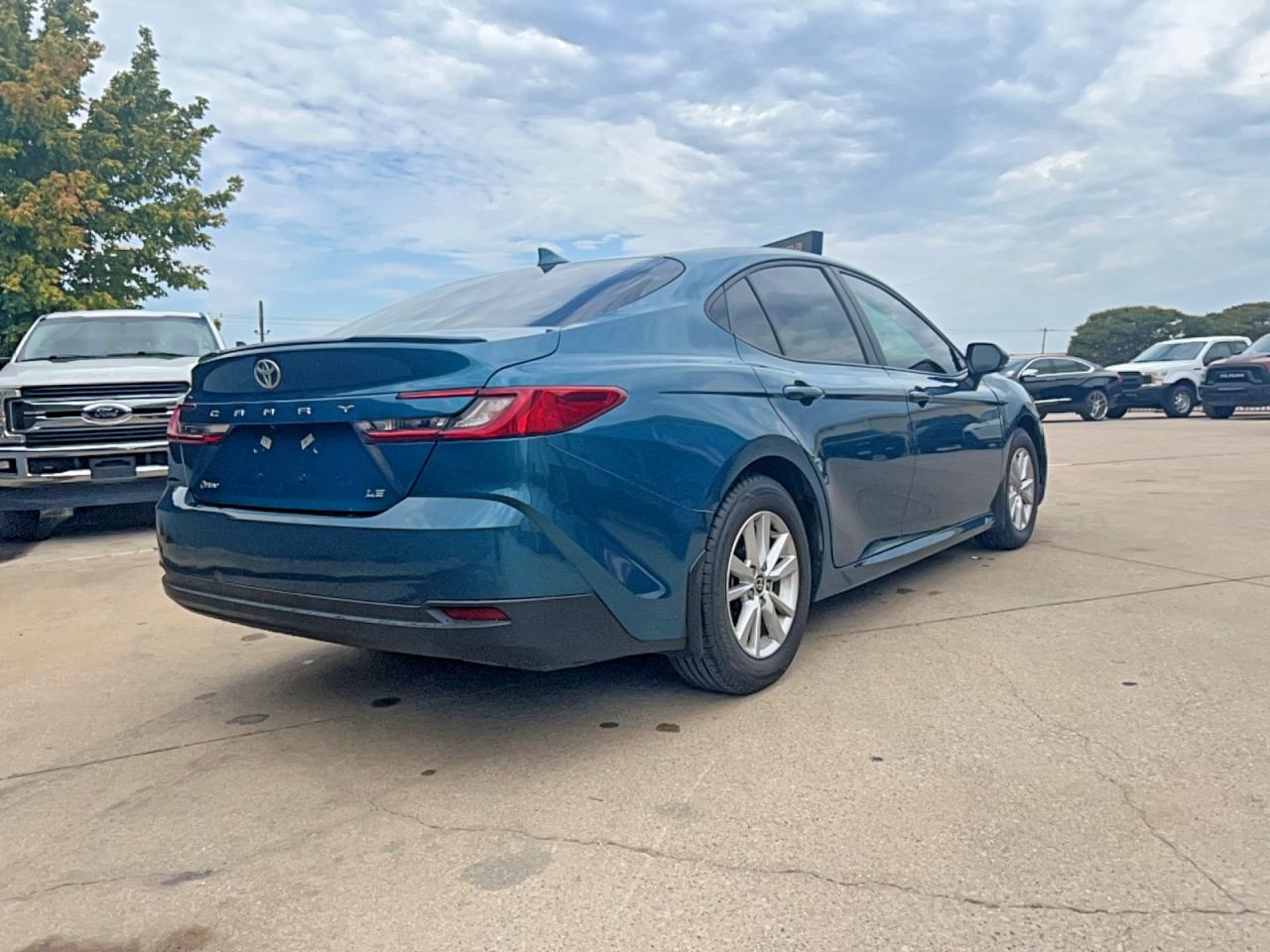 2025 TOYOTA CAMRY LE — снимка 4
