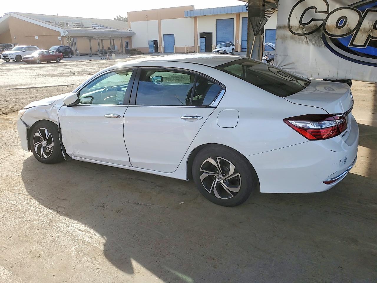 2016 HONDA ACCORD LX — снимка 2