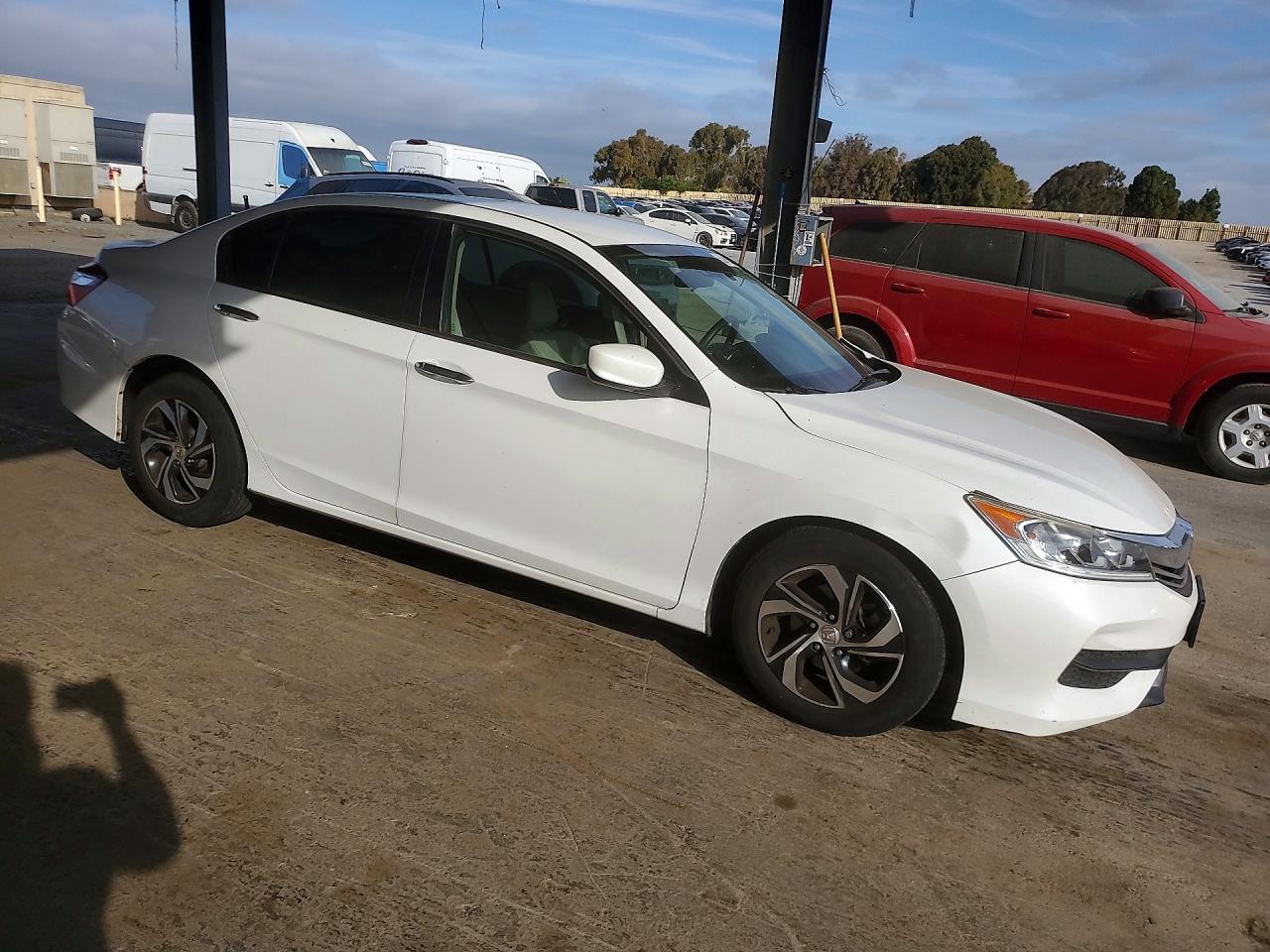 2016 HONDA ACCORD LX — снимка 4