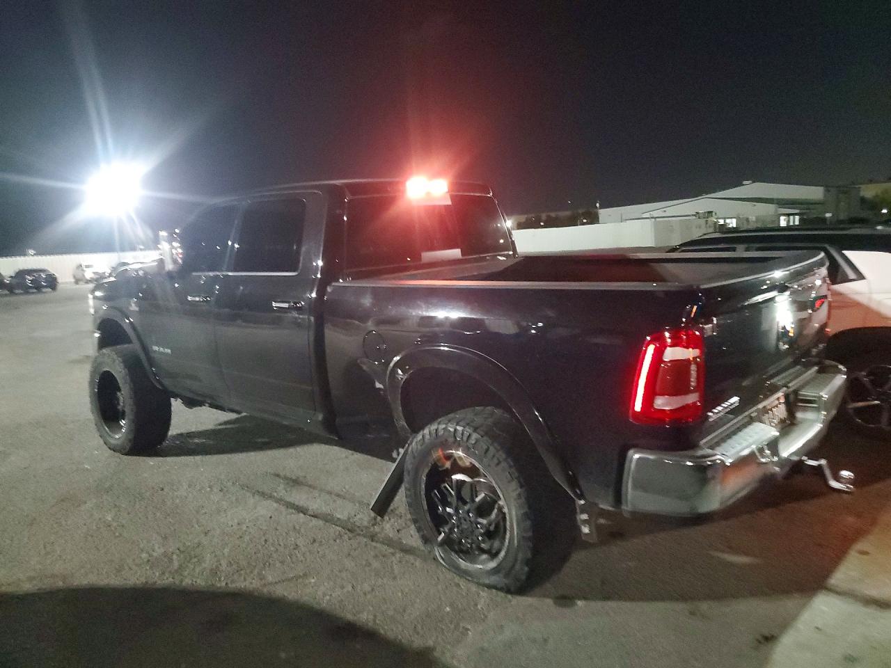 2022 RAM 2500 LARAMIE — снимка 2