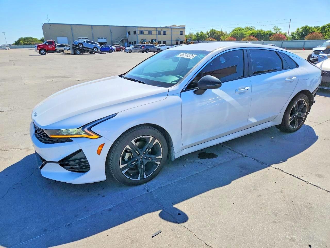 2022 KIA K5 GT LINE