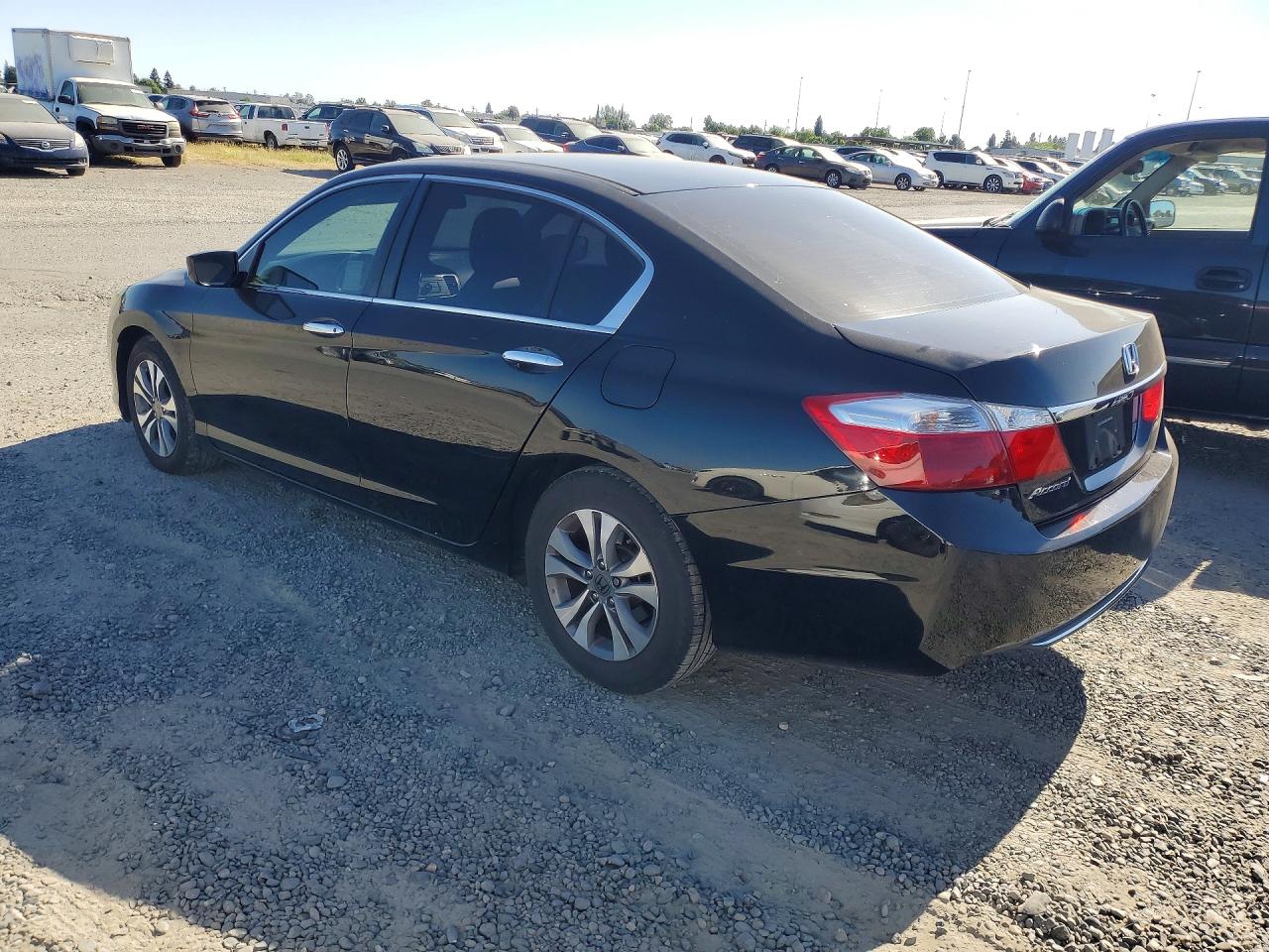 2015 HONDA ACCORD LX — снимка 2