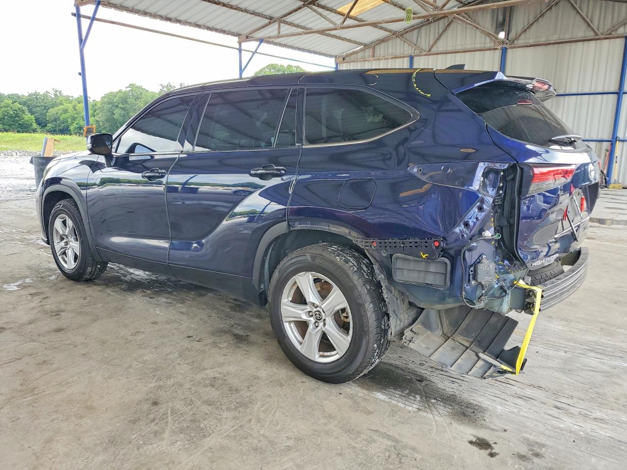 2022 TOYOTA HIGHLANDER LE — снимка 2