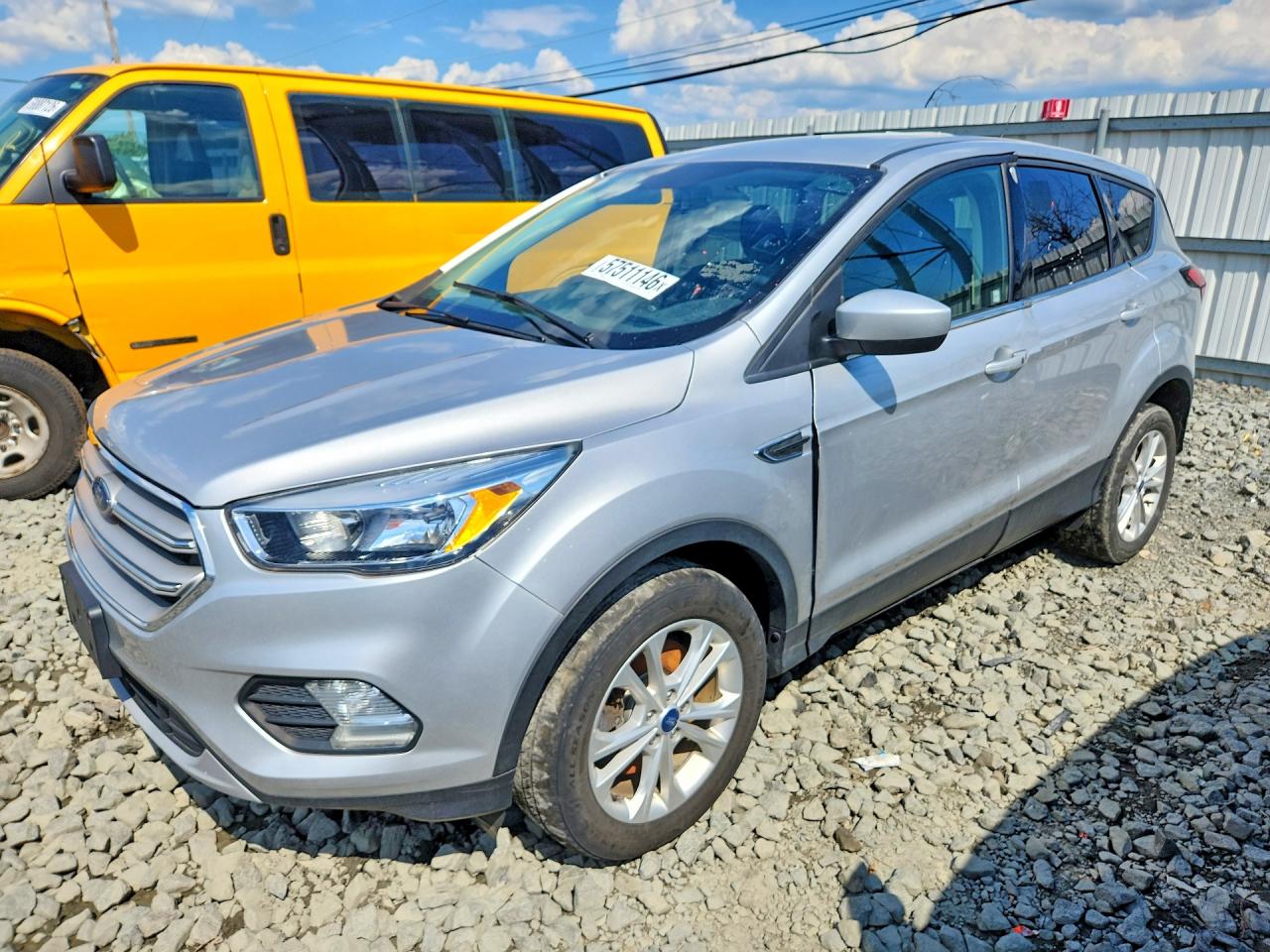 2019 FORD ESCAPE SE