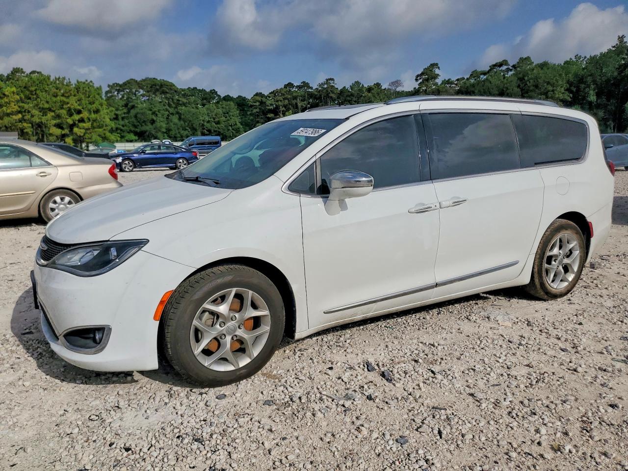 2020 CHRYSLER PACIFICA LIMITED